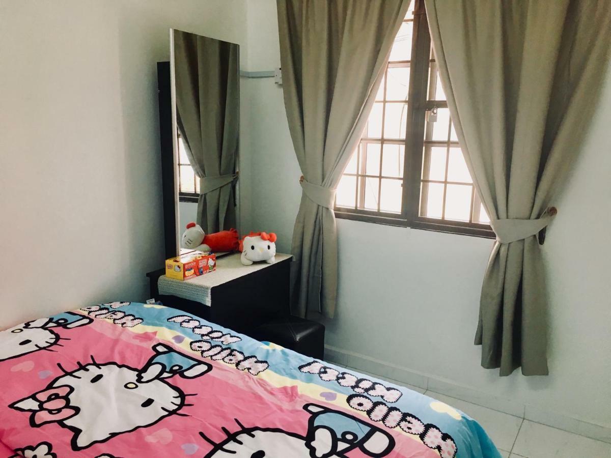 Bukit Katil Indah Homestay Malacca Kültér fotó