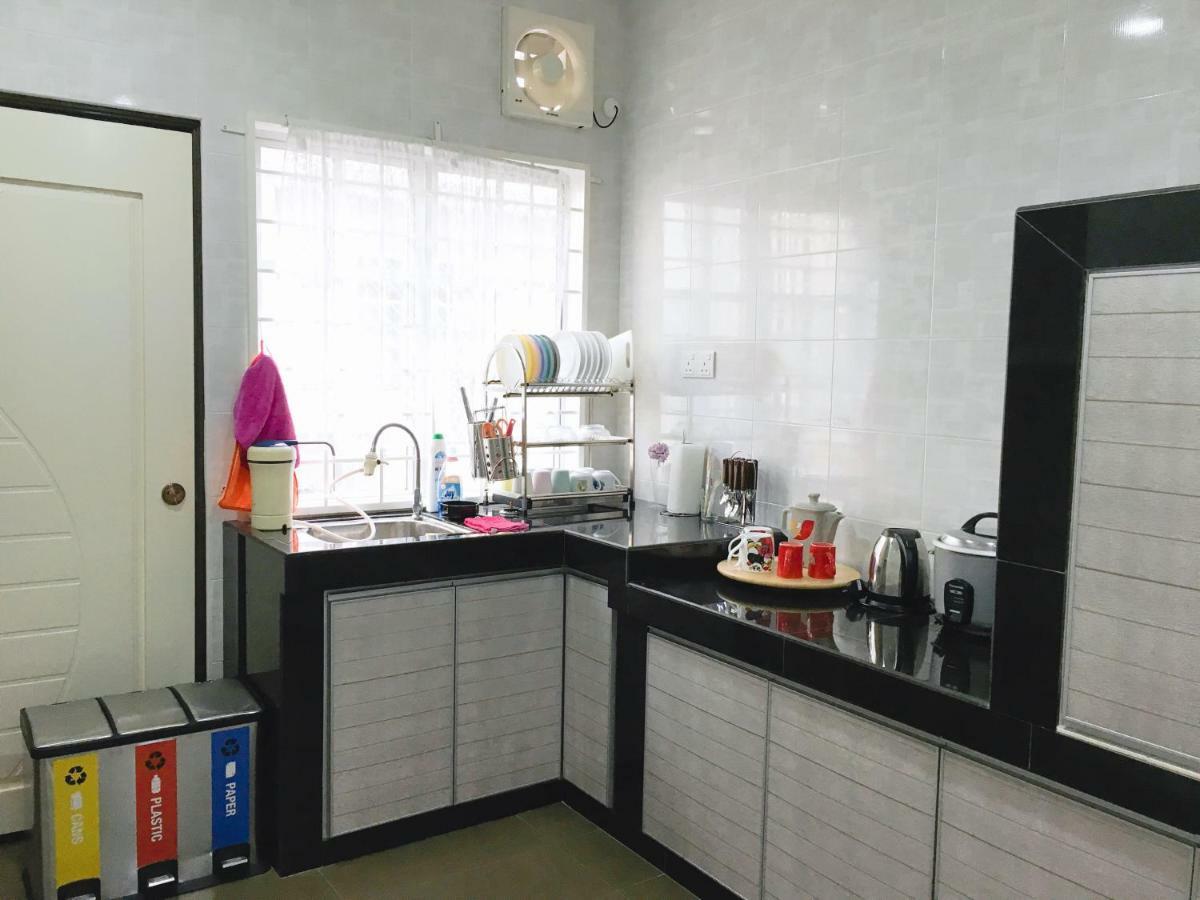 Bukit Katil Indah Homestay Malacca Kültér fotó